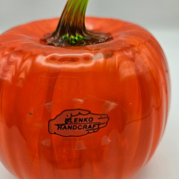 Blenko Handcrafted Art Glass Pumpkin – Orange w/ Green Stem – Hand Blown USA - Picture 3 of 3